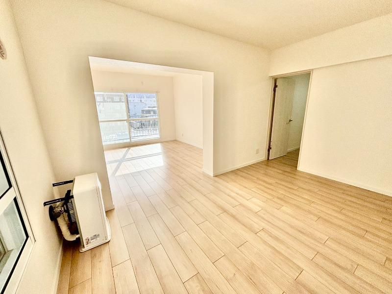 3LDK Apartment for Sale in Toyohira, Sapporo - 68.87m2 - Thumbnail 3