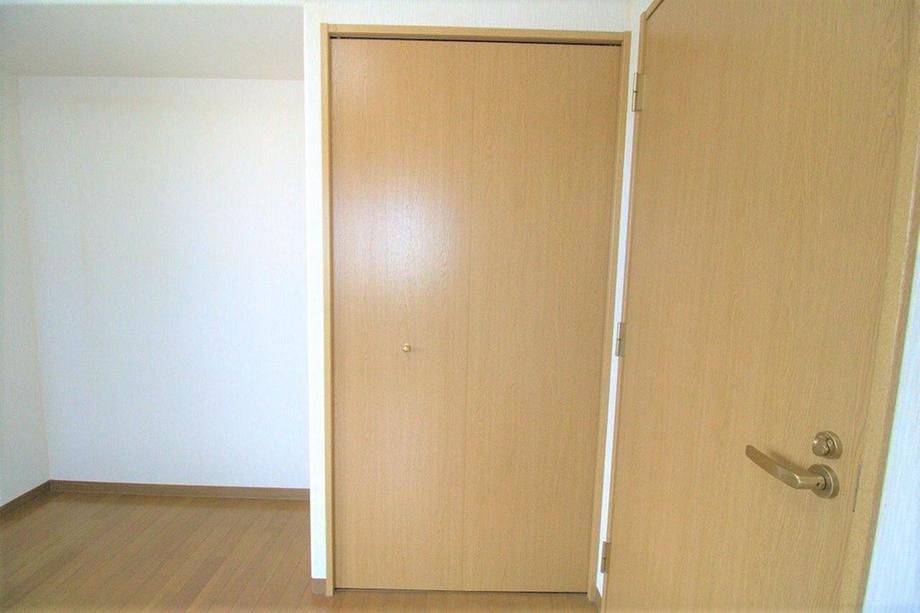 4LDK Apartment for Sale in Naha, Okinawa - 82.66m² - Thumbnail 3