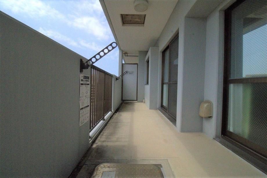 4LDK Apartment for Sale in Naha, Okinawa - 82.66m² - Thumbnail 2