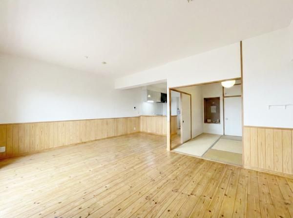 Renovated 2LDK Apartment for Sale in Shiogama, Miyagi - Thumbnail 4
