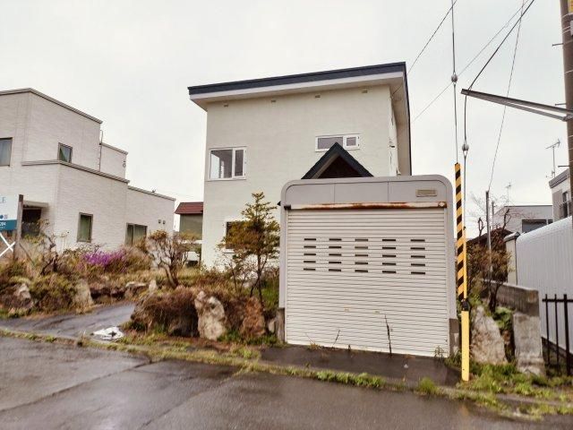 301 sqm Residential Land for Sale in Atsubetsu-ku, Sapporo - Thumbnail 2