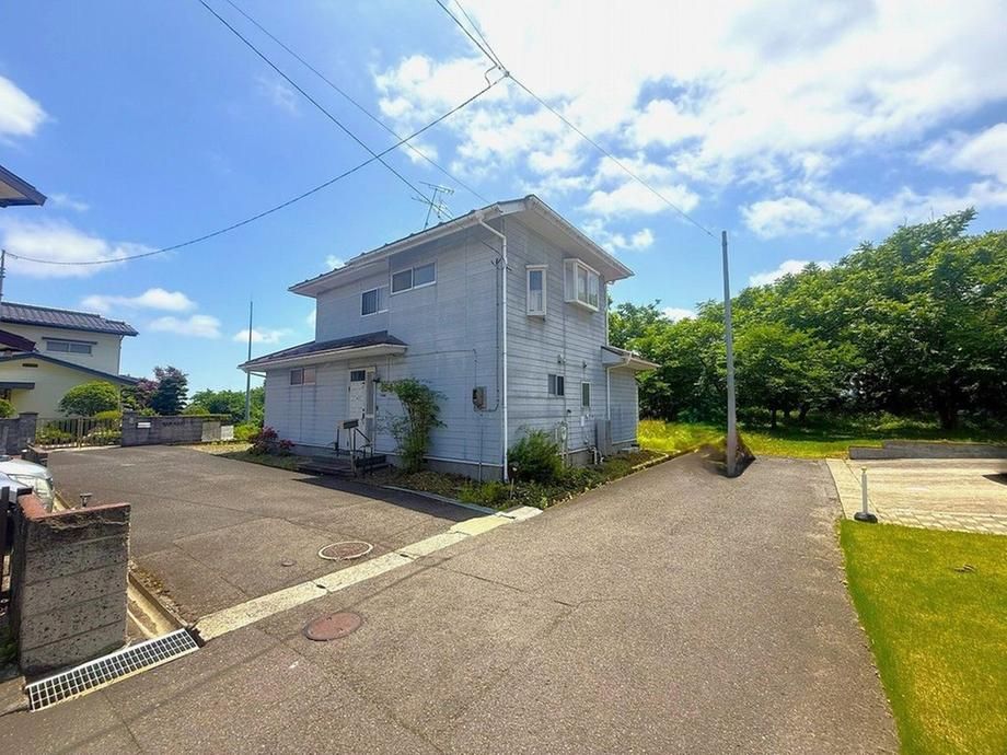 4LDK Detached House for Sale in Hagurodai, Sendai - Thumbnail 2