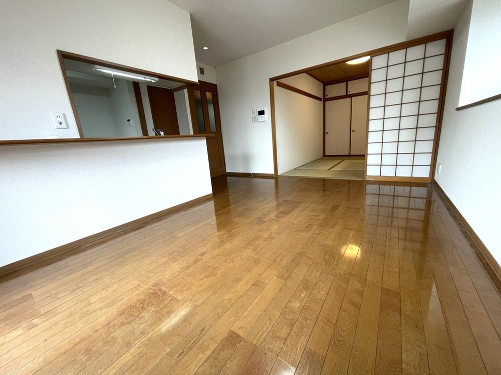 2LDK Apartment for Sale Near Atagobashi Station in Sendai - Thumbnail 4