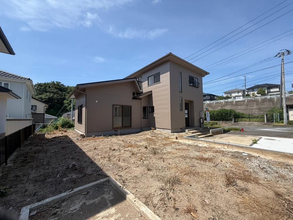 Renovated 4LDK Detached House in Minamimukaidai, Fukushima City - Thumbnail 2
