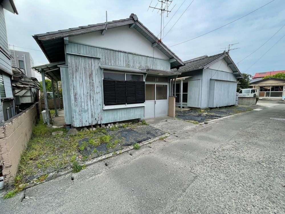 Two 2DK Houses for Sale in Miyazaki City, Miyazaki - Thumbnail 2
