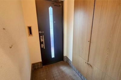 3LDK Detached House for Sale in Sapporo Higashi Ward — Front_door, Higashi, Hokkaido