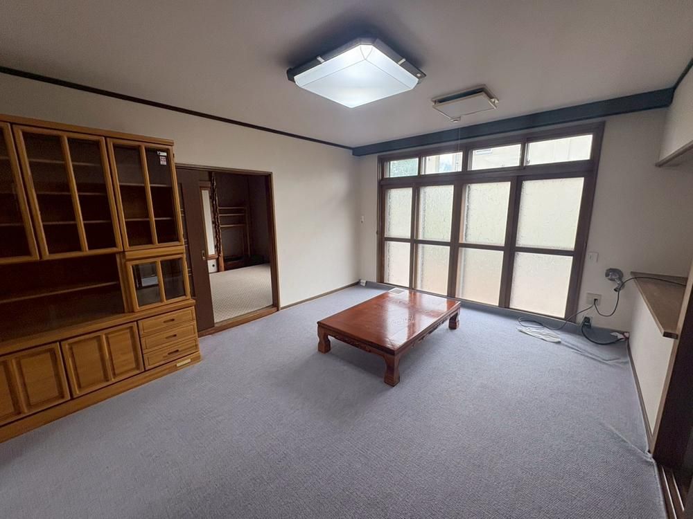 6LDK Detached House with Large Garden in Kutchan, Hokkaido - Thumbnail 4