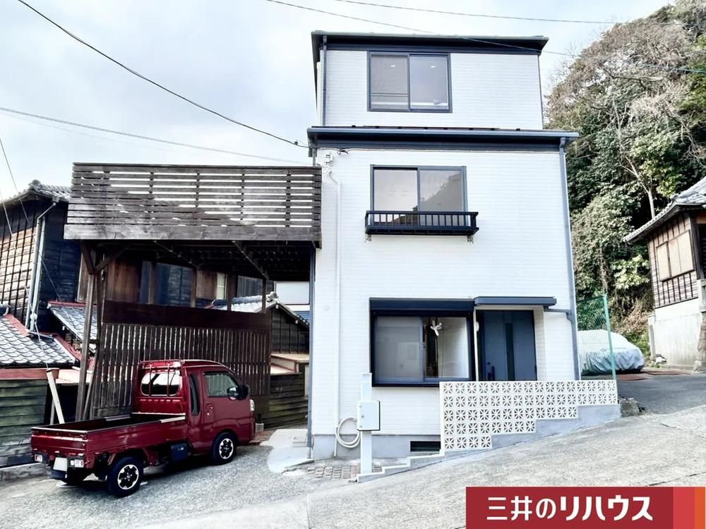 Renovated 3LDK House for Sale in Hayama, Kanagawa - Thumbnail 3