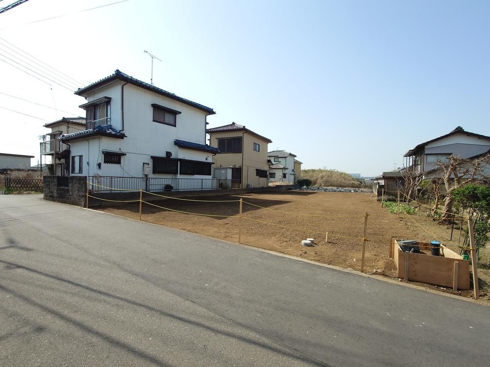 Land for Sale in Toride City, Ibaraki - 563.4 sqm, Near Station - Thumbnail 2