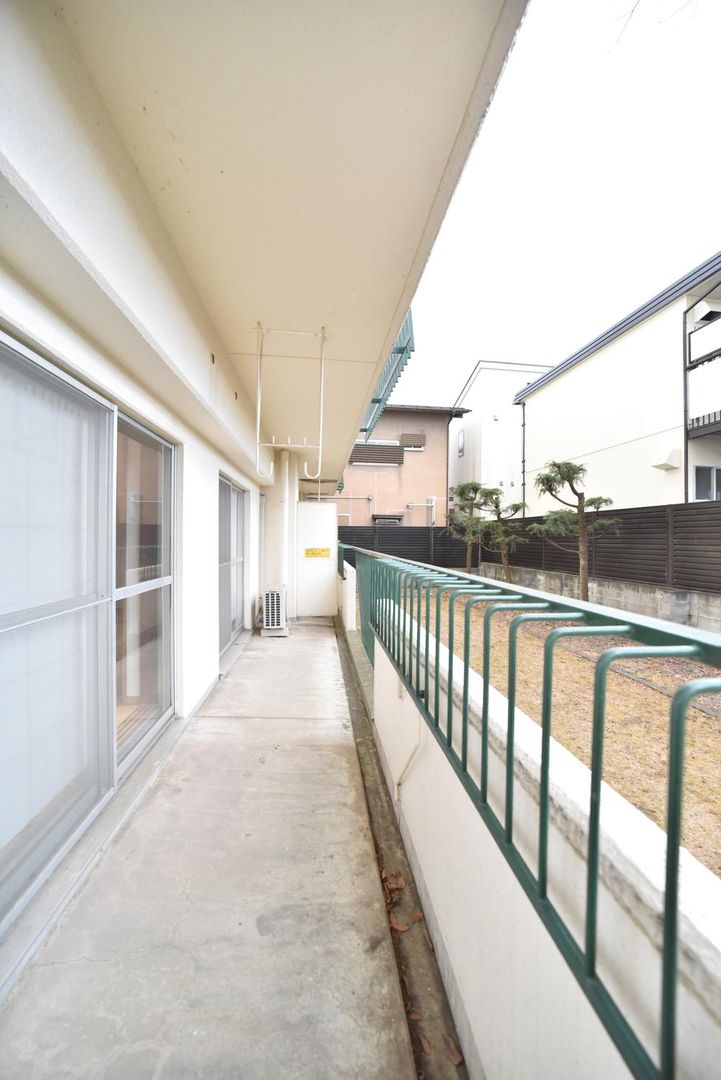 2LDK Renovated Apartment in Aoba Ward, Sendai, 57.36m2 - Thumbnail 3