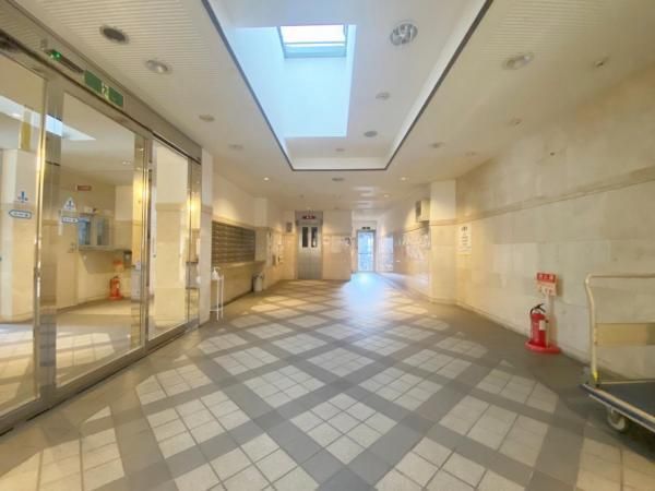 Renovated 4LDK Apartment for Sale in Miyagino Ward, Sendai - Thumbnail 4