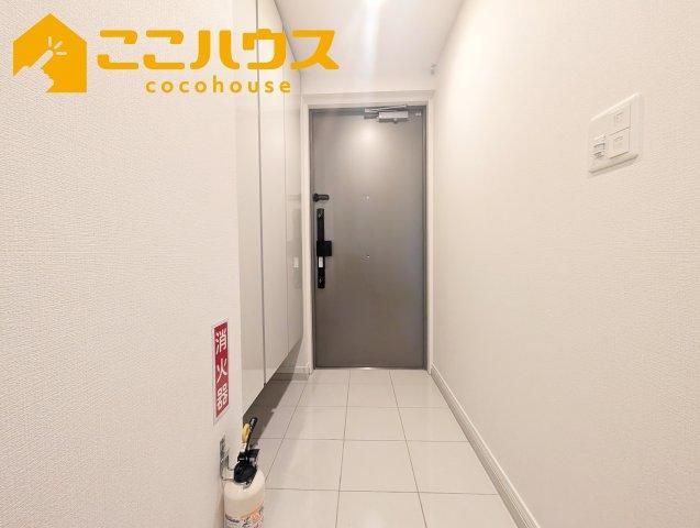2LDK Apartment in Ginowan, Okinawa - 68.88m2 for Sale - Thumbnail 3