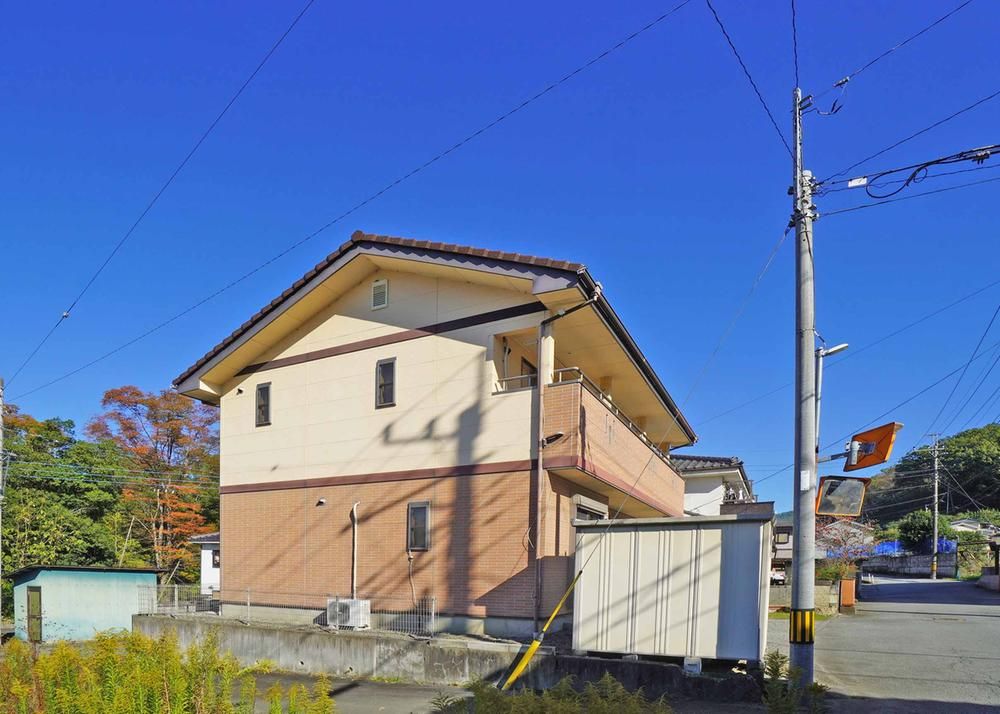 4LDK House for Sale in Yamanashi Near Ichikawadaimon Station - Thumbnail 4