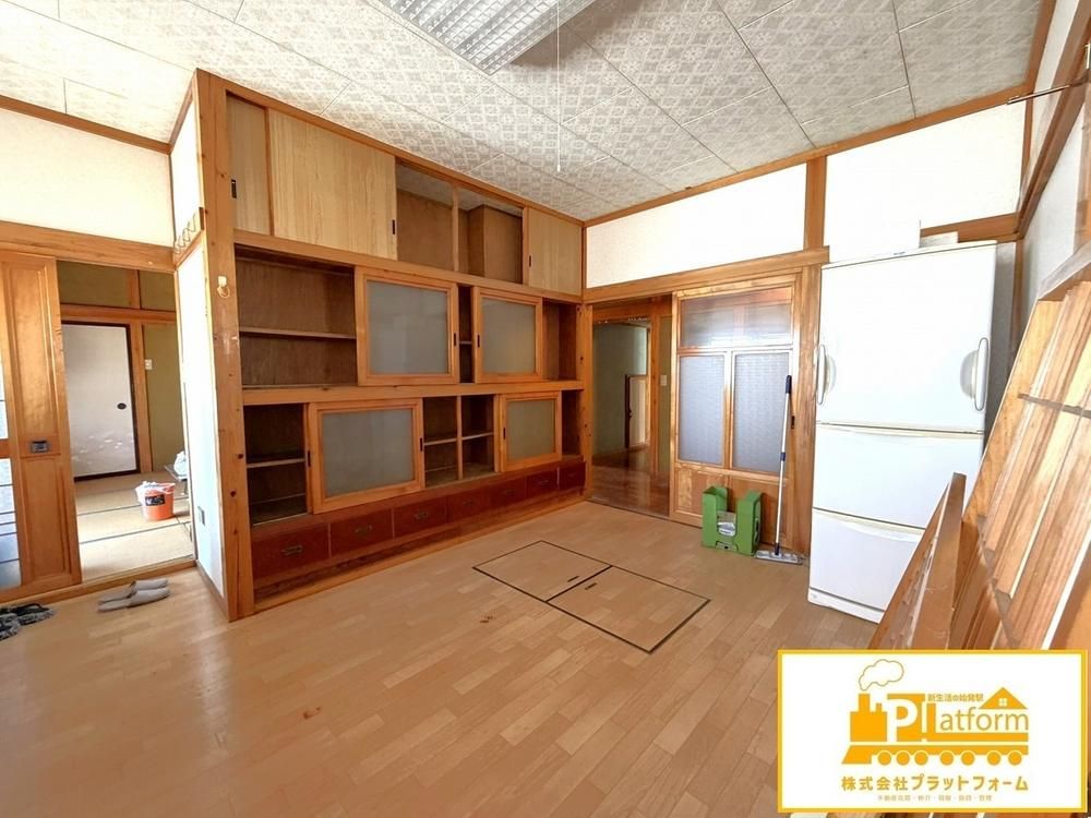 Spacious 8DK House on Large Corner Lot in Kurihara, Miyagi - Thumbnail 4