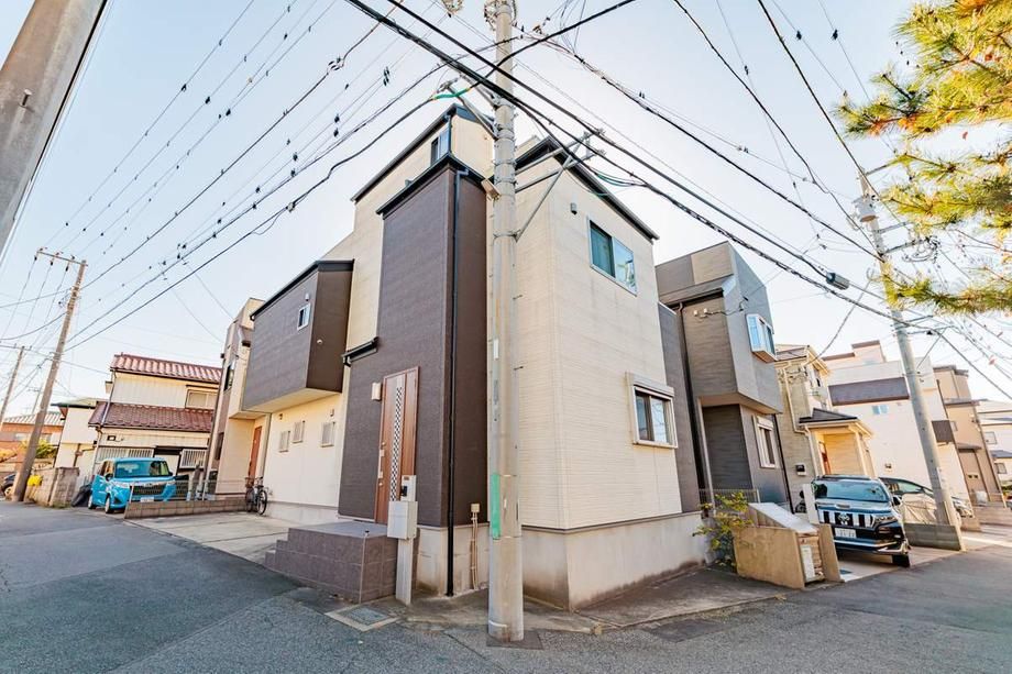 3LDK House for Sale in Funabashi with Rooftop Terrace - Thumbnail 2