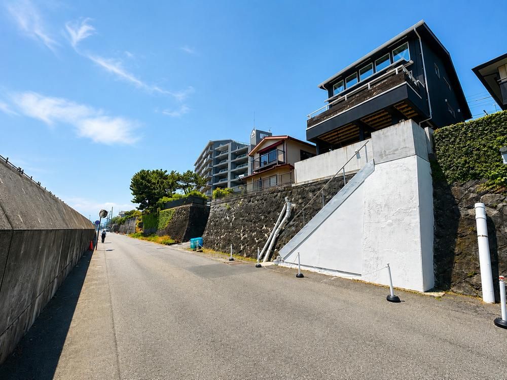 2023 Designer Home with Ocean View in Odawara, Kanagawa - Thumbnail 3