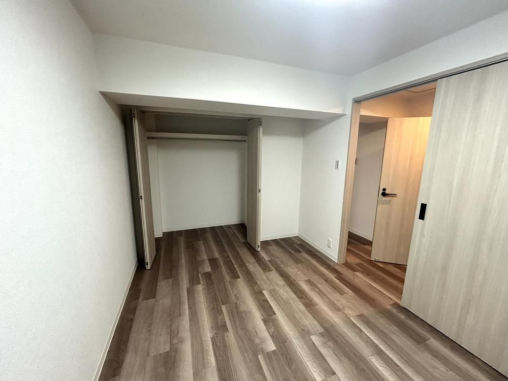 Renovated 2LDK Apartment in Chuo-ku, Sapporo, 63.8 sqm - Thumbnail 3