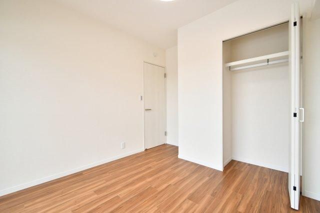 Renovated 3LDK Apartment Near Nisshin Station, Saitama - Thumbnail 4