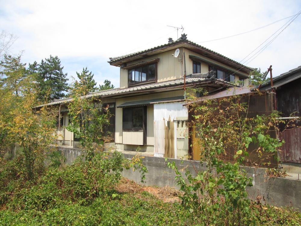 7K+S House with Sunroom & Triple Parking in Tainai, Niigata - Thumbnail 3