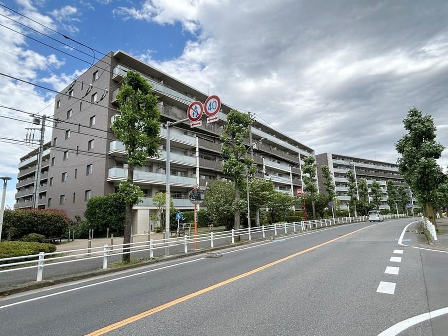 3LDK Apartment for Sale in Funabashi, Chiba – 72m² - Thumbnail 4