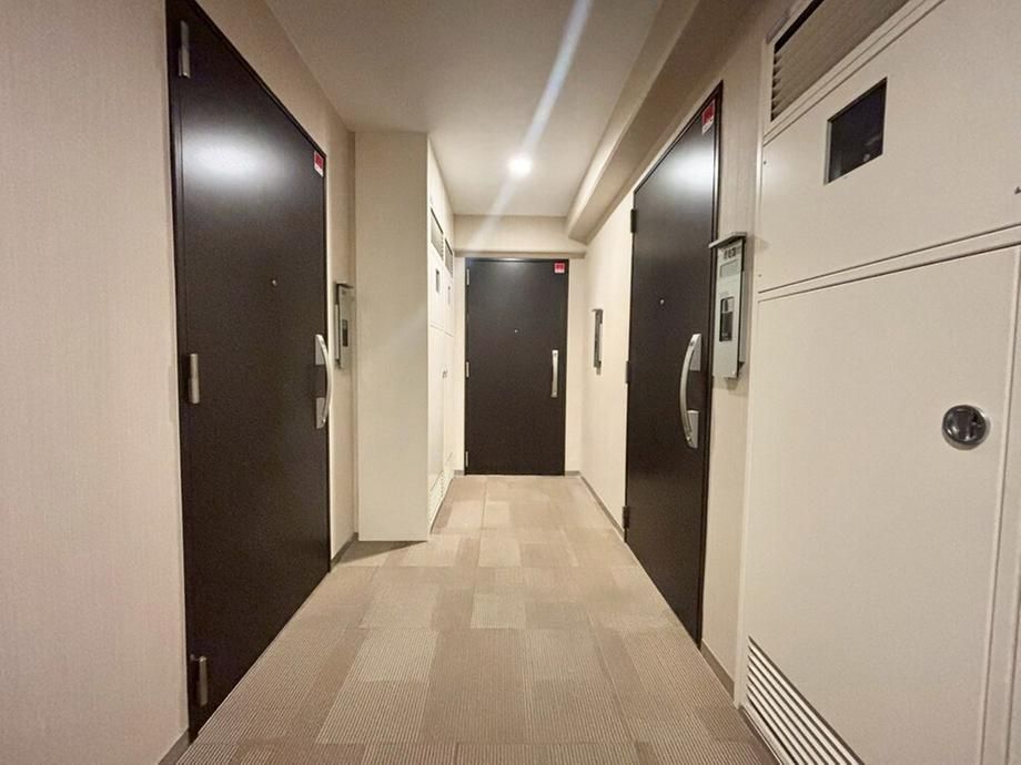 Glorio Shinjuku Natsumezaka 1R Apartment for Sale in Tokyo - Thumbnail 2