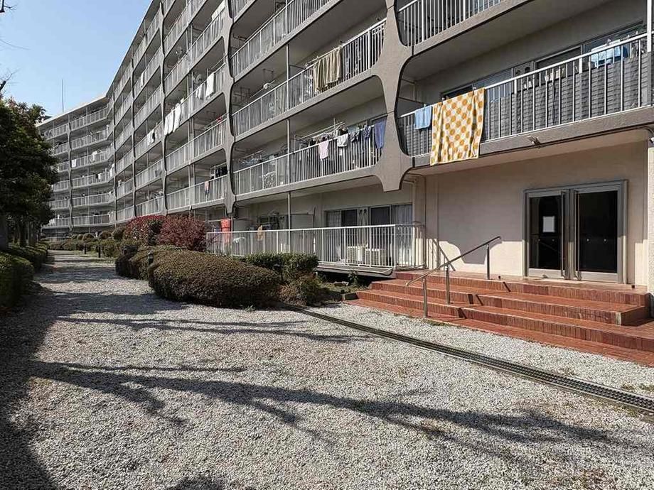 Newly Renovated 3LDK Apartment in Kawasaki, Kanagawa - Thumbnail 2