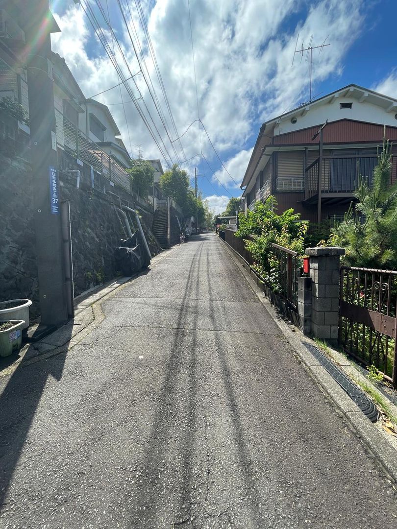 Land for Sale in Hiyoshi Honcho, Yokohama - 92.99 sqm - Thumbnail 2
