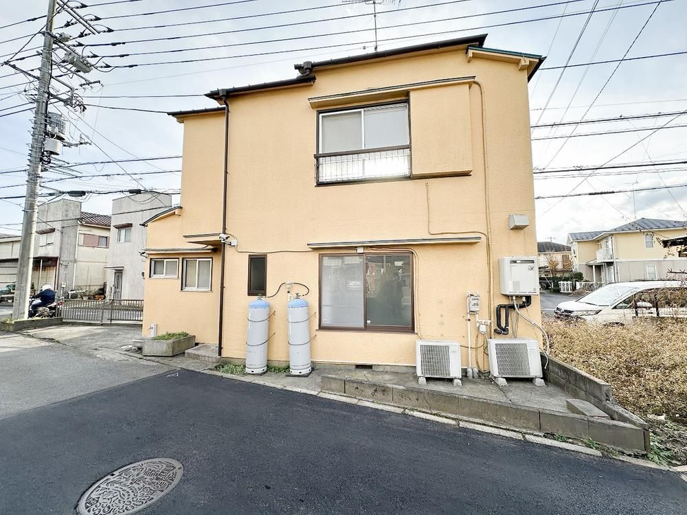 Detached House for Sale in Hachioji, Tokyo - 1DK, 630万円 - Thumbnail 2