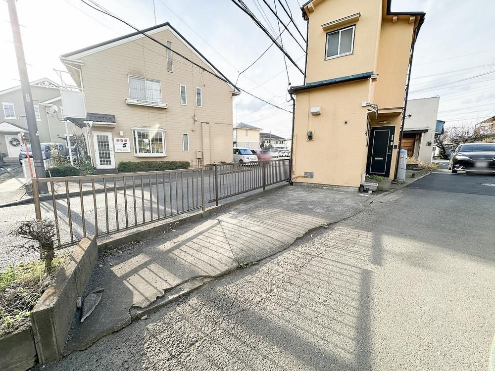 Detached House for Sale in Hachioji, Tokyo - 1DK, 630万円 - Thumbnail 3