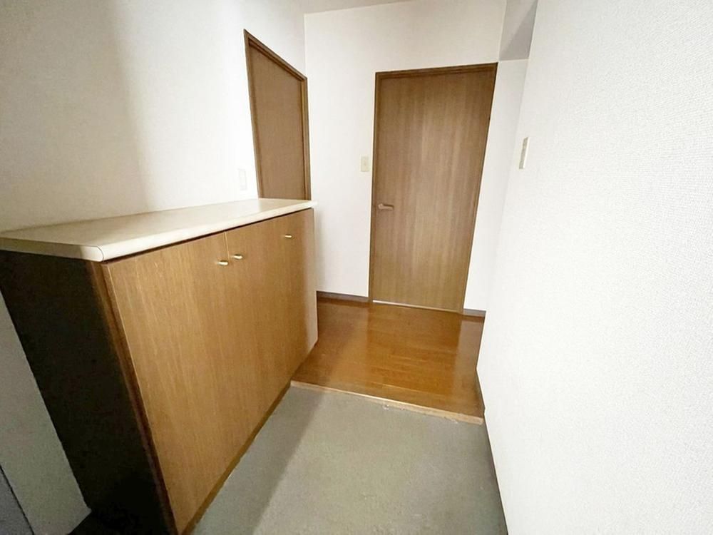 3LDK Apartment for Sale in Isehara, Kanagawa - 81.54m2 - Thumbnail 2