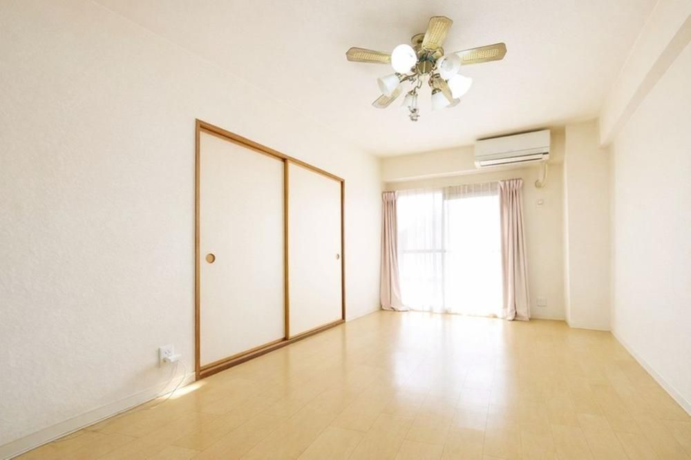 3LDK Apartment for Sale in Kawasaki, Kanagawa - 67.44m² - Thumbnail 4