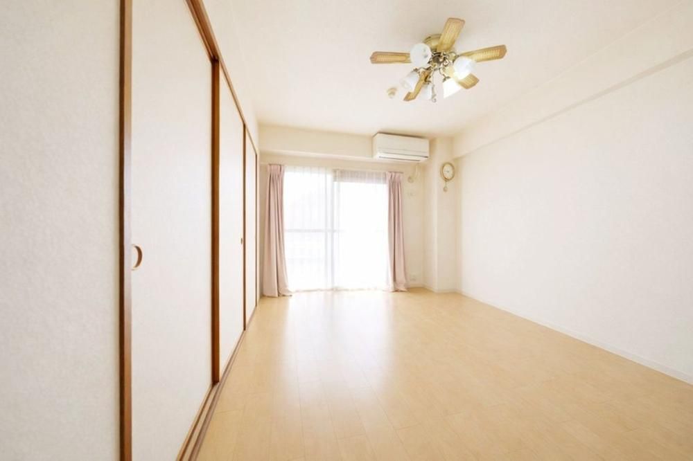 3LDK Apartment for Sale in Kawasaki, Kanagawa - 67.44m² - Thumbnail 3