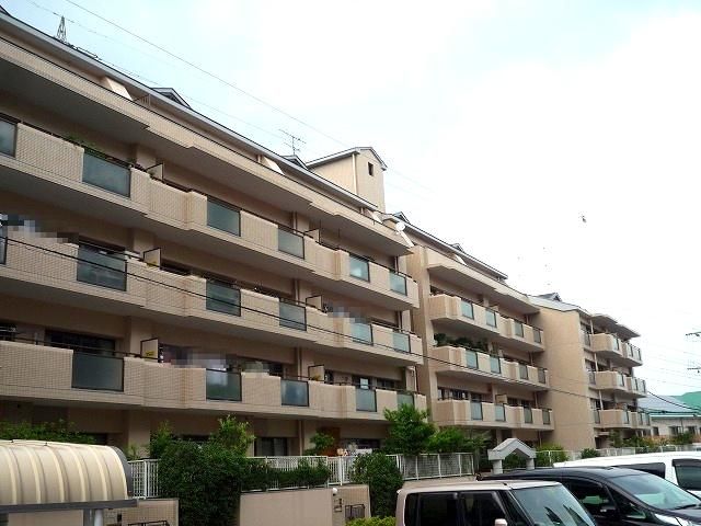 Life Plaza Shirahagi 3LDK Condo for Sale in Kitakyushu - Thumbnail 3