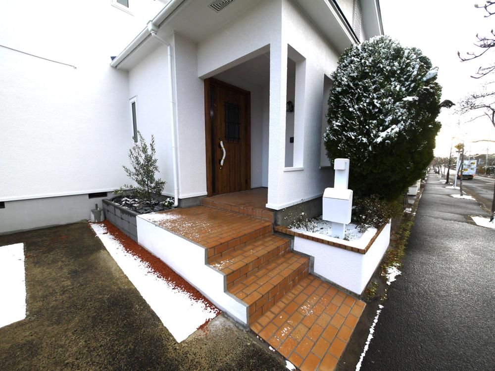 Renovated 3LDK House in Sendai's Izumi Ward with 225m² Land - Thumbnail 2