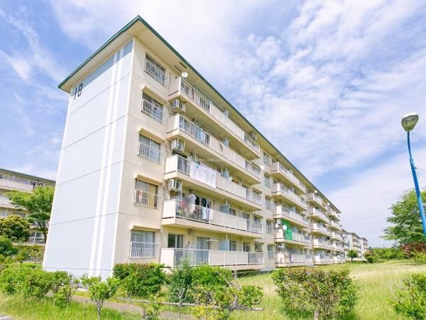 2LDK Apartment for Sale in Nishi Ward, Saitama City - 48.85 sqm - Thumbnail 2
