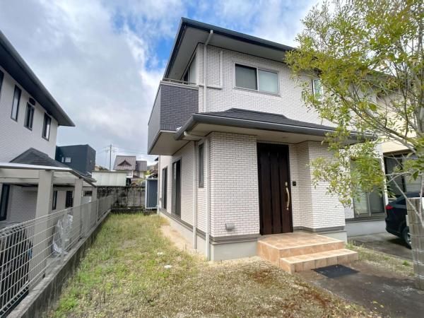 All-Electric 3LDK+S House with Solar Battery in Higashihiroshima - Thumbnail 4