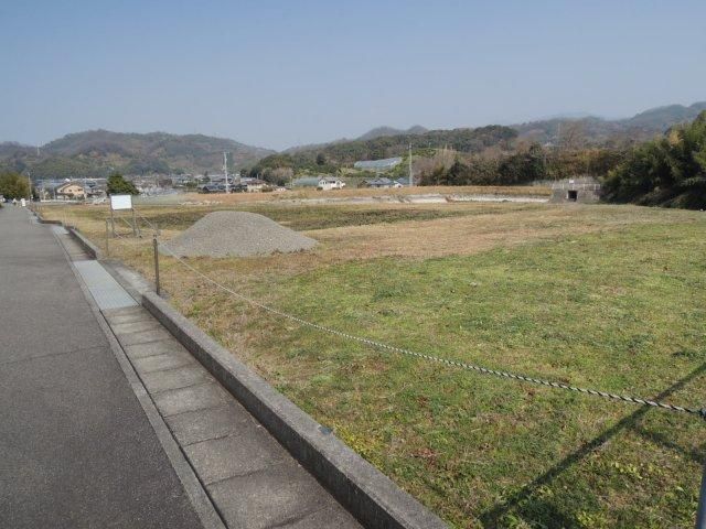 Land for Sale in Fukuazumicho, Matsuyama City, Ehime - 1826.66 sqm - Thumbnail 3