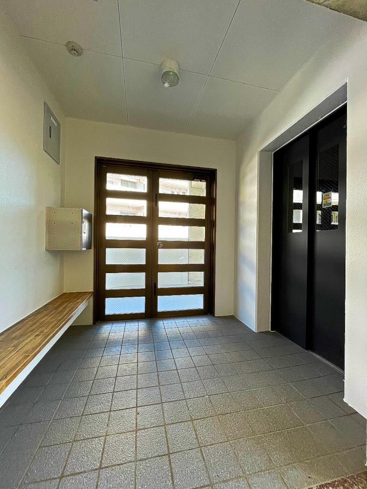 5LDK House and 6-Story Apartment for Sale in Nishihara, Okinawa - Thumbnail 4