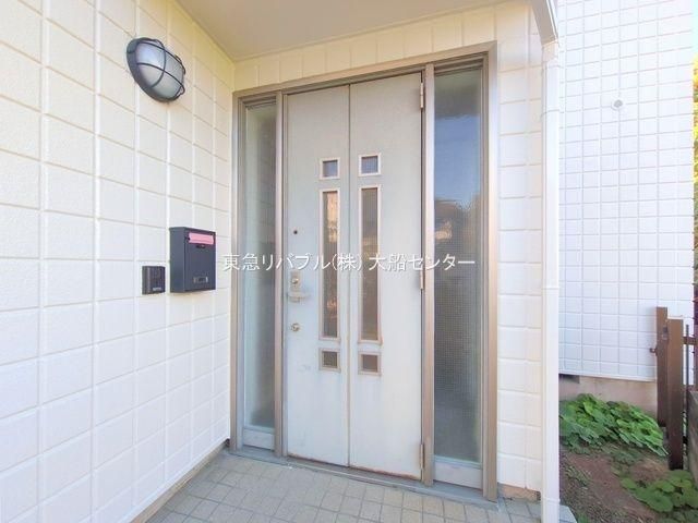 Renovated 4LDK Detached House Near Ofuna Station, Yokohama - Thumbnail 3