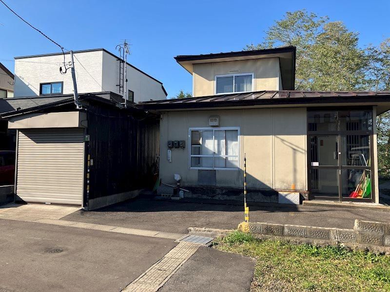 5K Family Home Near Shin-Aomori Station, Aomori | 6M Yen - Thumbnail 2