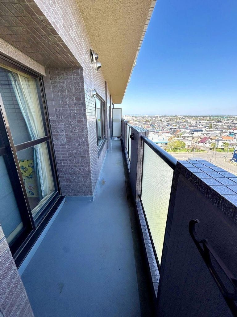4LDK Resale Apartment for Sale in Teine-ku, Sapporo - Thumbnail 2
