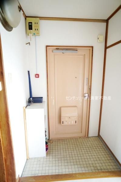 3DK Apartment for Sale in Kasugai, Aichi - 53.83m2 - Thumbnail 2