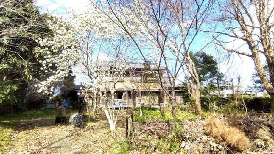 Spacious 8DK House with Large Garden in Tosa City, Kochi - Thumbnail 2