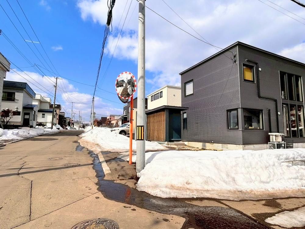 4LDK+S Custom Home in Sapporo Minami-ku for Sale - Thumbnail 3