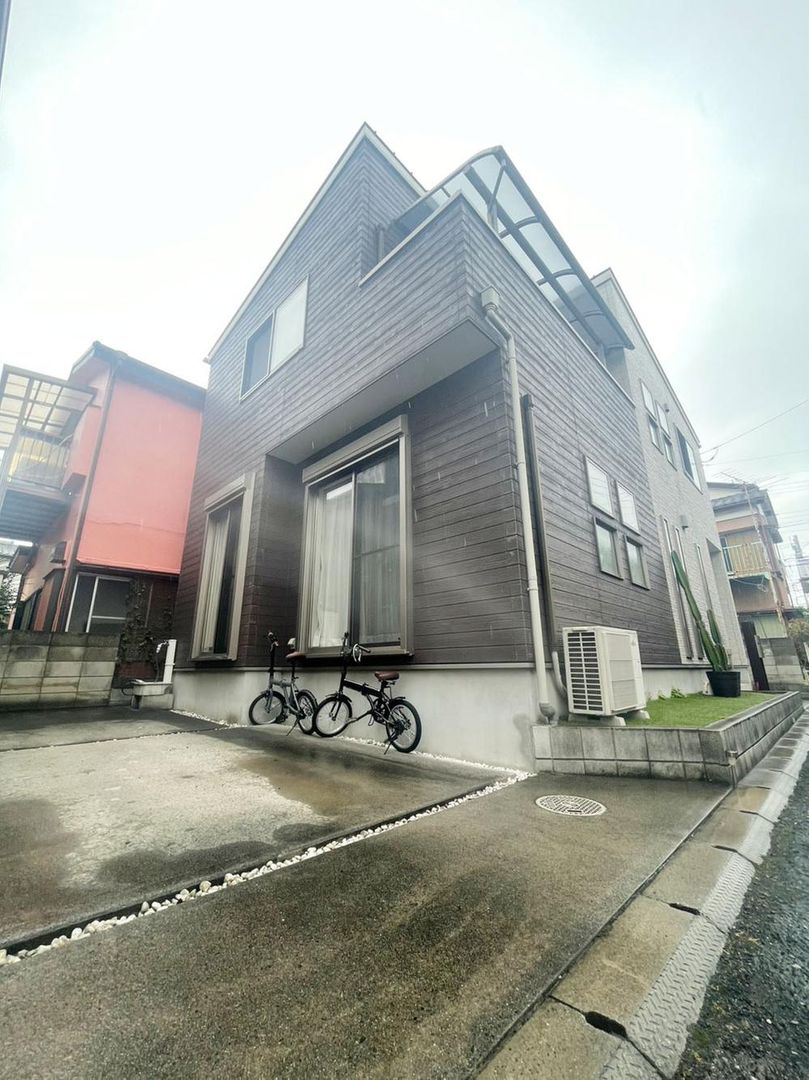 4LDK Detached House for Sale in Kasukabe City, Saitama - Thumbnail 2