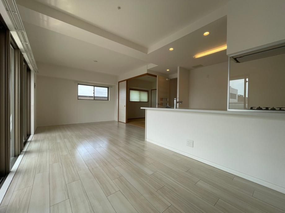 3LDK Apartment for Sale in Matsuyama, Ehime - 84.83m2 - Thumbnail 3