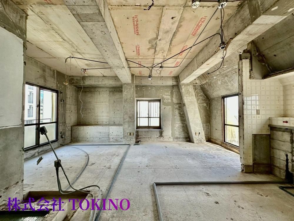 Mansion Hakuba - 1LDK Apartment for Sale in Naha, Okinawa - Thumbnail 3