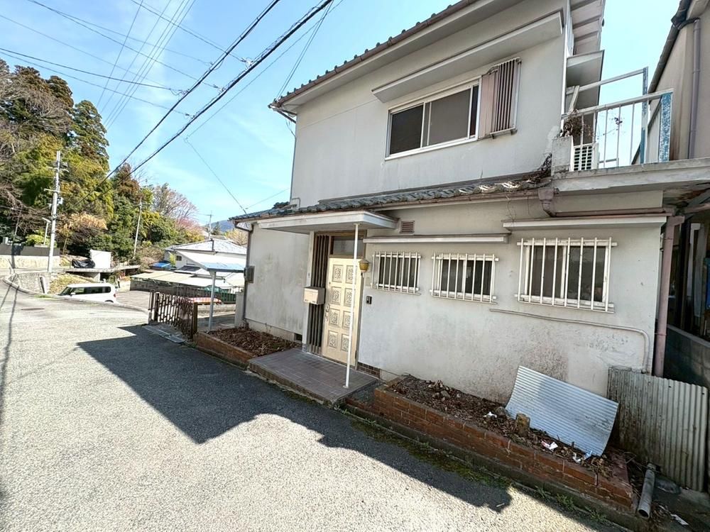 3DK Detached House for Sale in Kita Ward, Kobe - Thumbnail 2