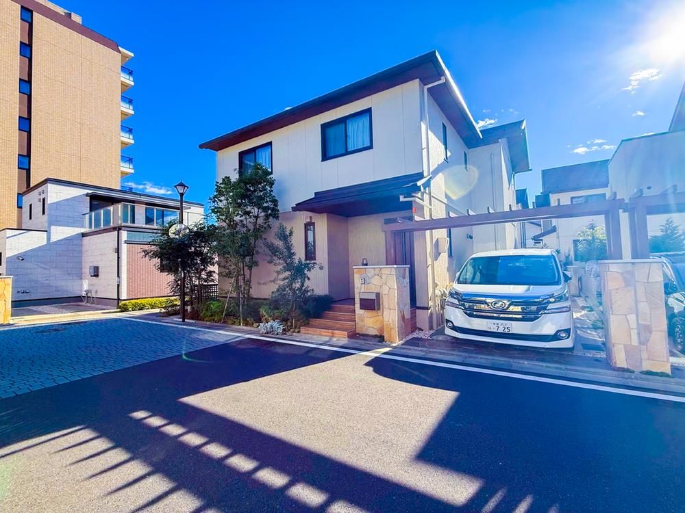 Modern 3LDK Toyota Home in Akishima, Tokyo - Thumbnail 3