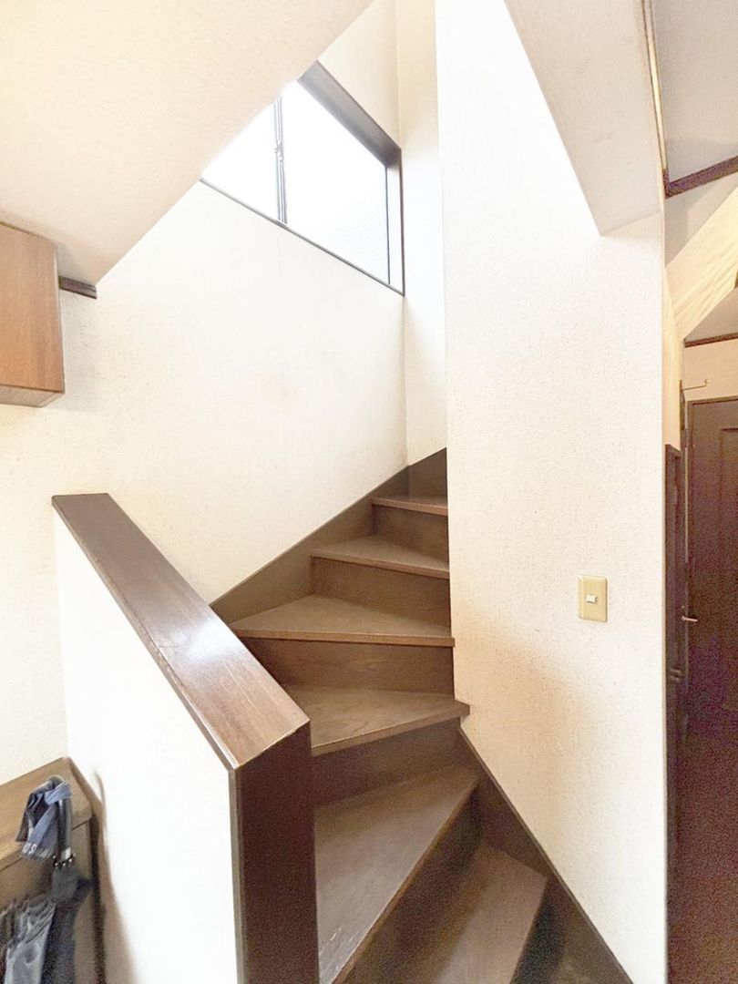 3LDK Detached House for Sale in Fussa, Tokyo - Thumbnail 2